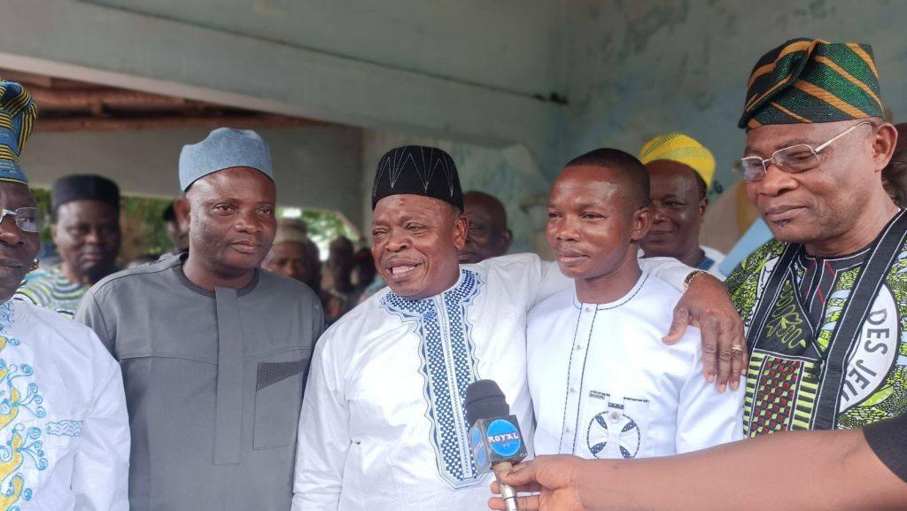 Dangbo : Étienne Edibo consolide le maillage territorial de  l’UP- Le Renouveau à Hêtin-Houédomey 