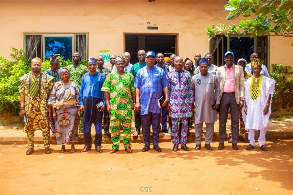Première session statutaire du CCIC-OP au titre de l&rsquo;année 2025 : Entre ambitions économiques et  responsabilité collective, les 12 communes s&rsquo;engagent !