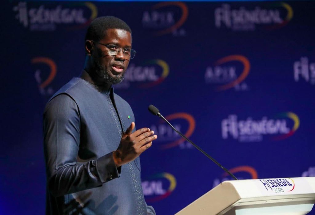 Le Président Bassirou Diomaye Faye au Forum Invest in Senegal 2025 : Unir les forces, investir dans l&rsquo;humain, bâtir la prospérité !