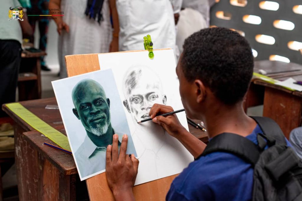 Compétitions Interclasses Culturelles au Bénin : l’art et l’éducation pour révéler les talents de 4 000 jeunes élèves