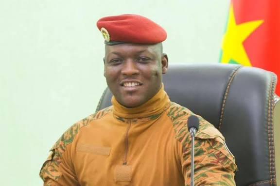 Conseil des ministres au Burkina Faso : vers la révision de la constitution et l’unification de plusieurs fonds publics