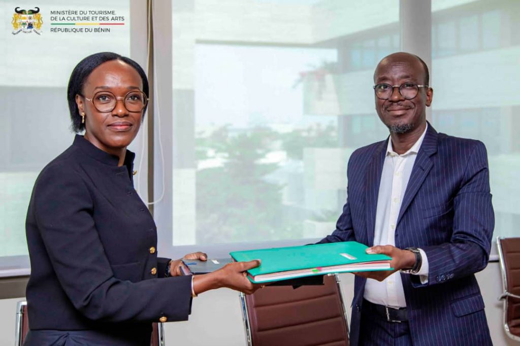 Ministère du Tourisme, de la Culture et des Arts :Jean-Michel ABIMBOLA dresse le bilan de 77 mois de transformations majeures et transmet le flambeau à Shadiyya ASSOUMAN